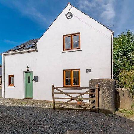 Villa The Gatehouse At Y Gwesty Bach Jordanston Exterior foto